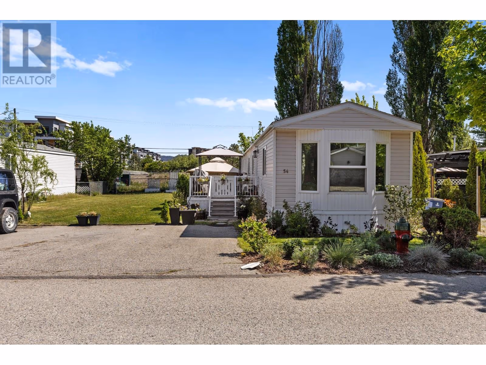 1525 Westside Road S Unit# 54