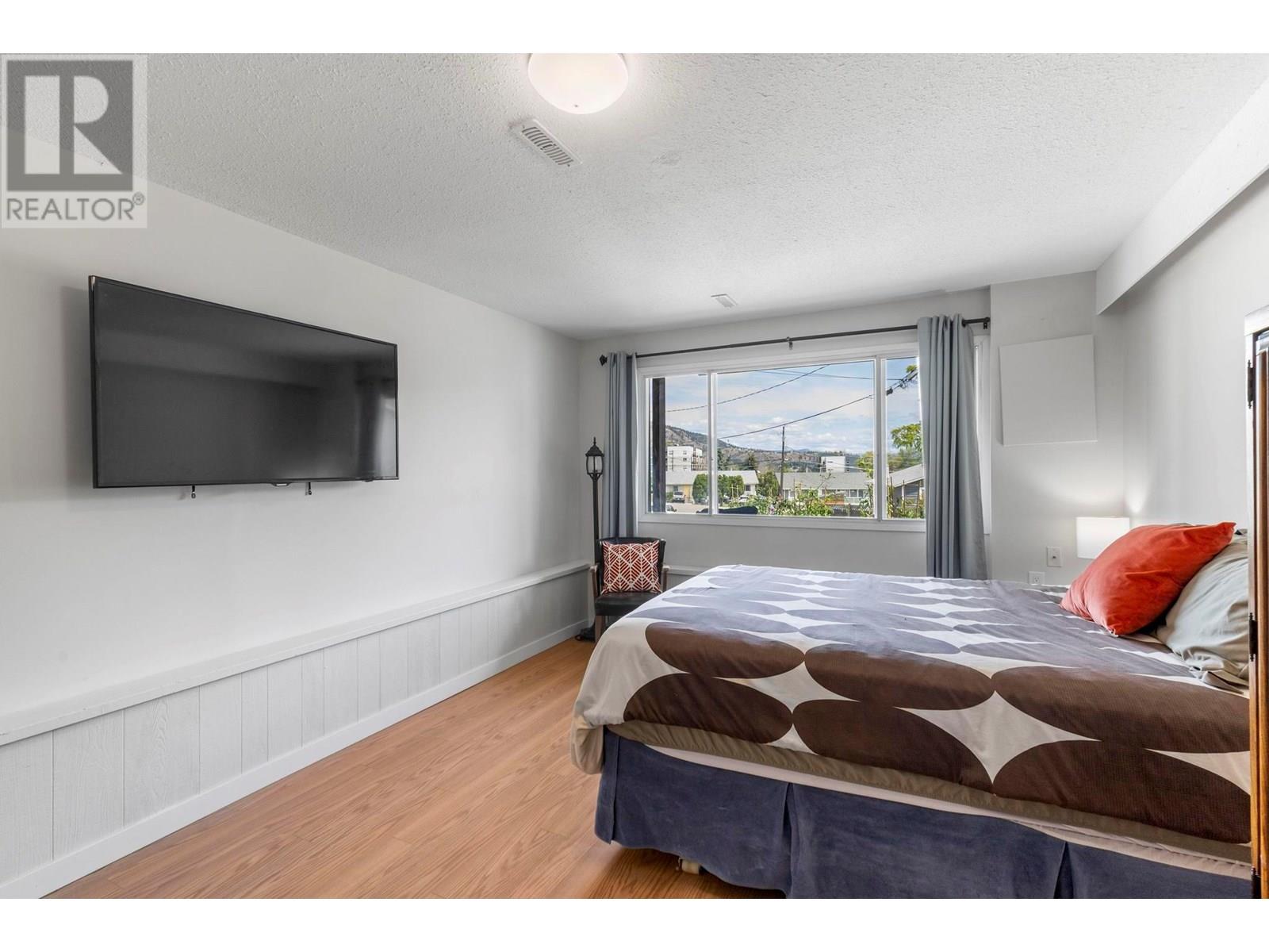 3414 Logan Court