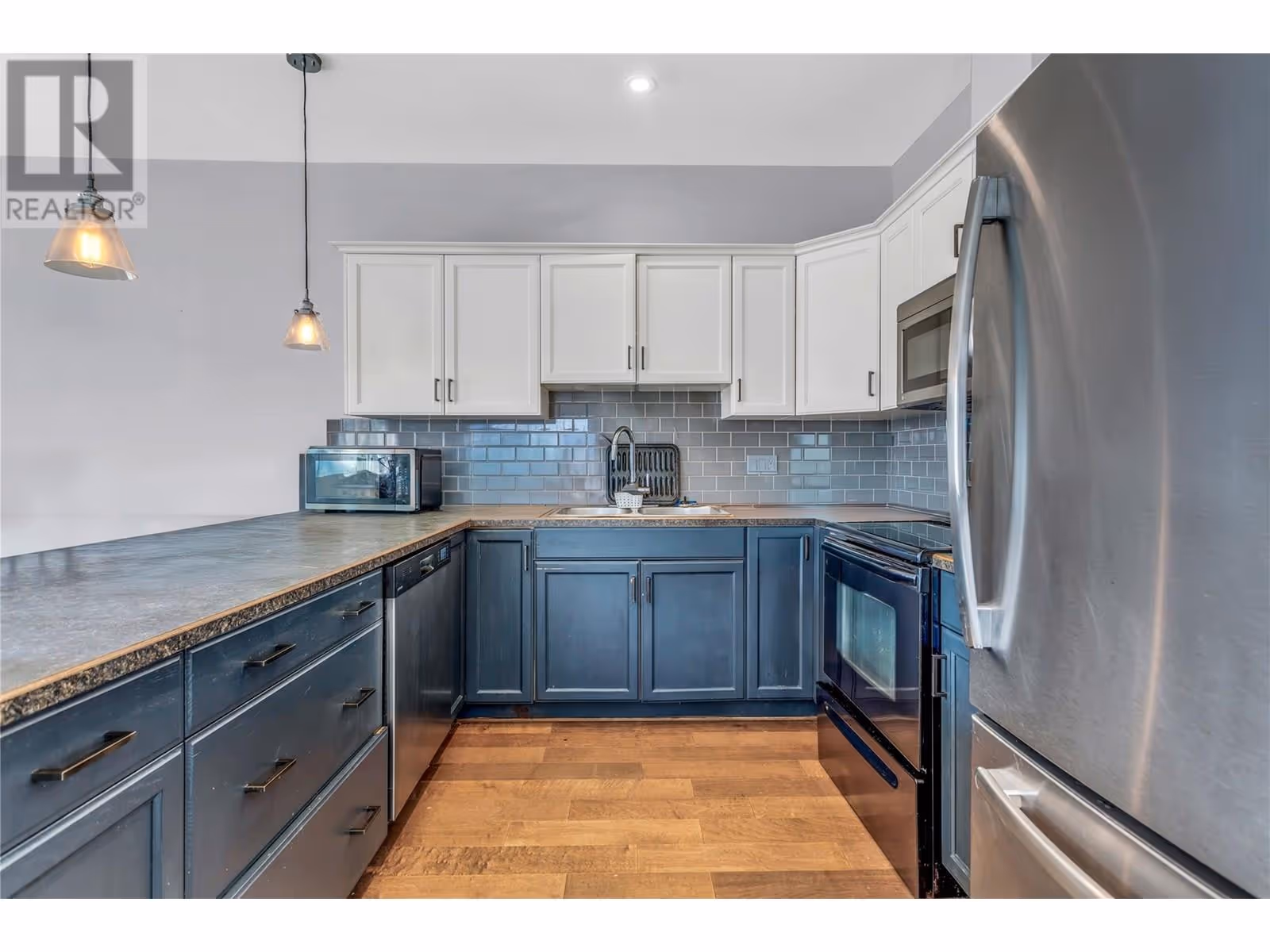 250 Hollywood Road S Unit# 302