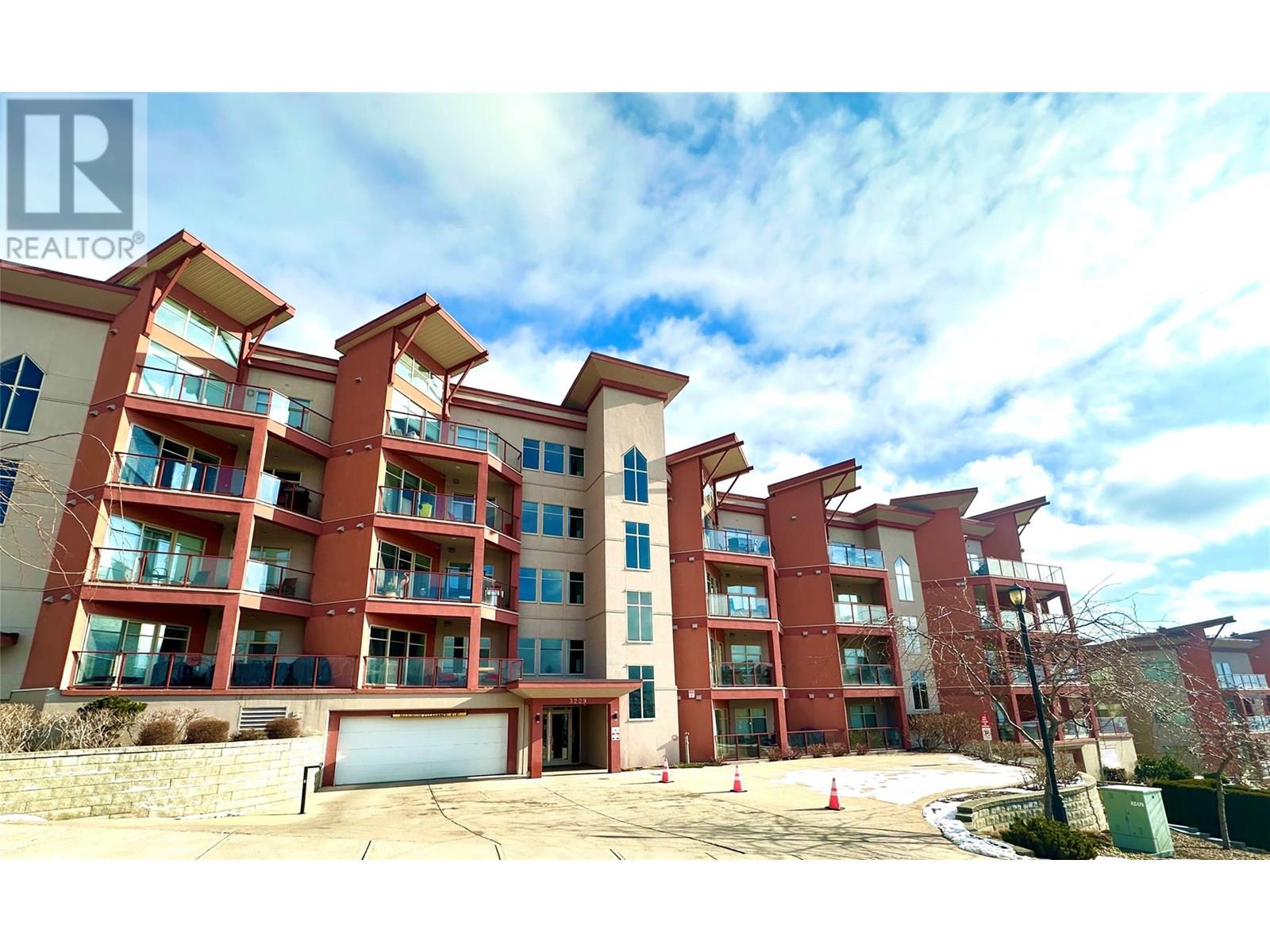 3229 Skyview Lane Unit# 206