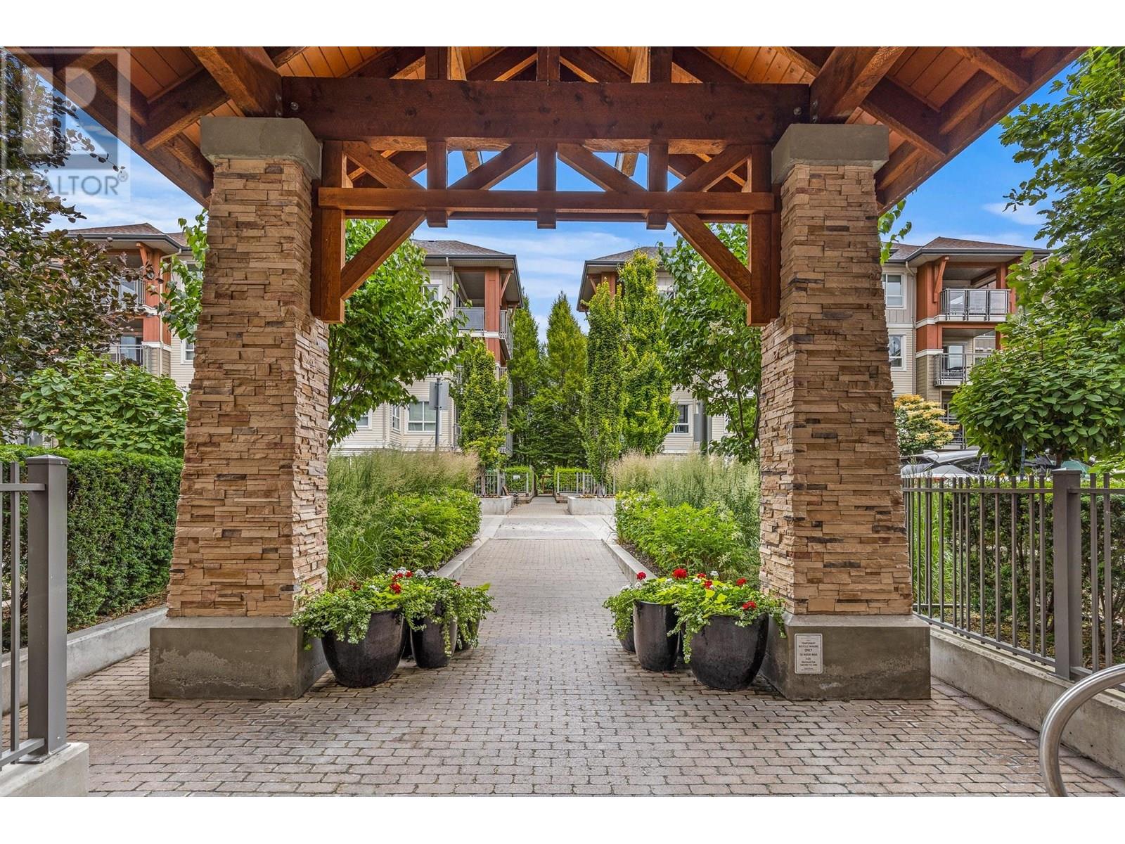 1083 Sunset Drive Unit# 120