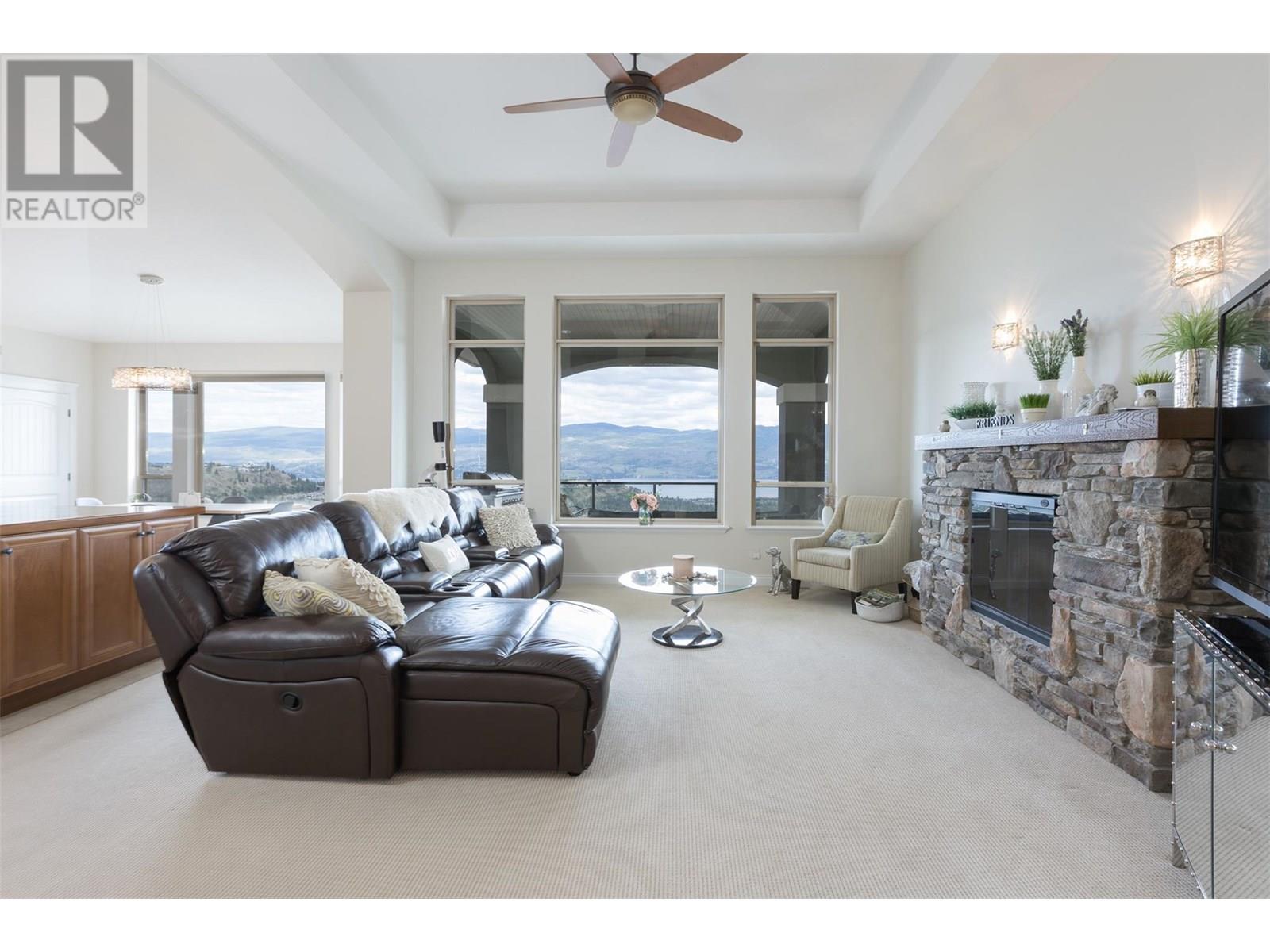2233 Hihannah Drive