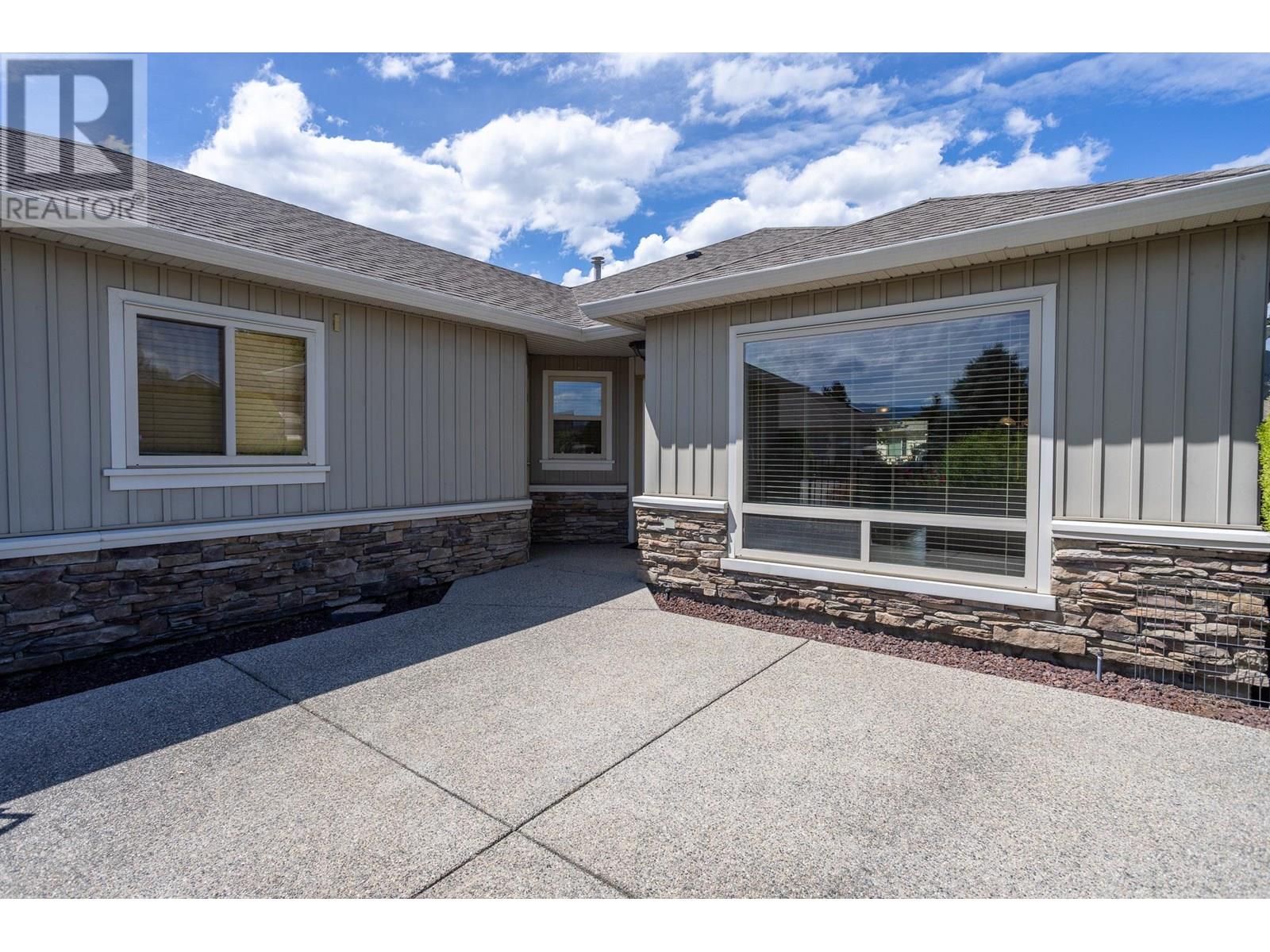 2365 Stillingfleet Road Unit# 223