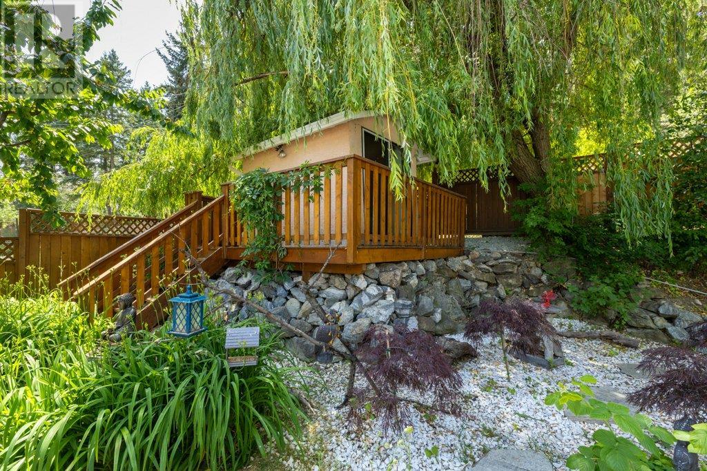 10724 Pinecrest Road