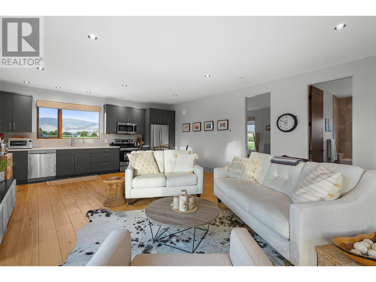 3194 Dunster Road