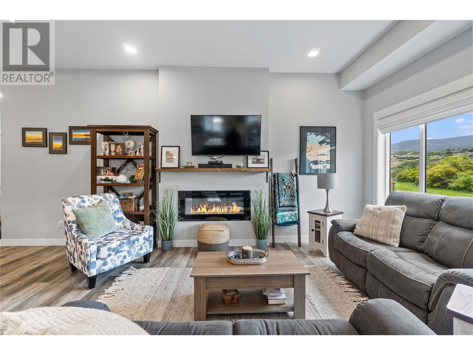 457 4 Street Lot# 364