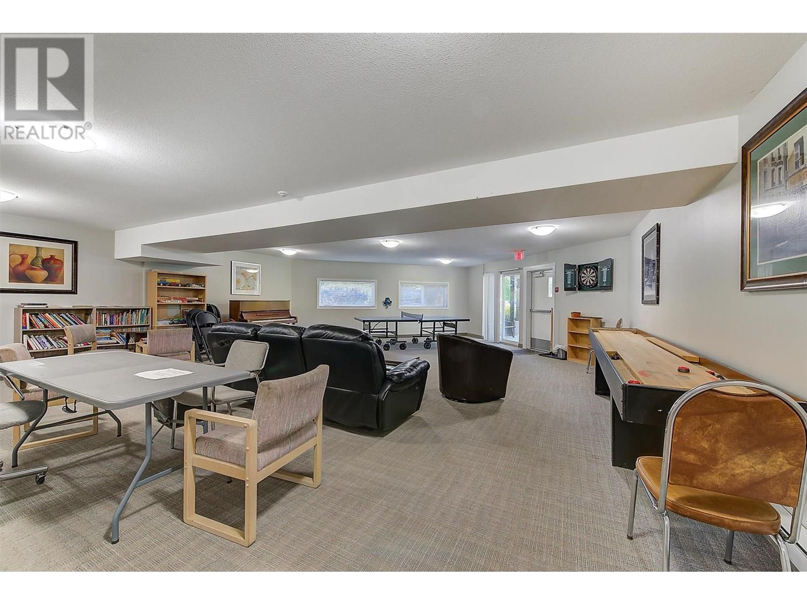 3842 Gordon Drive Unit# 116 Lot# Strata lot