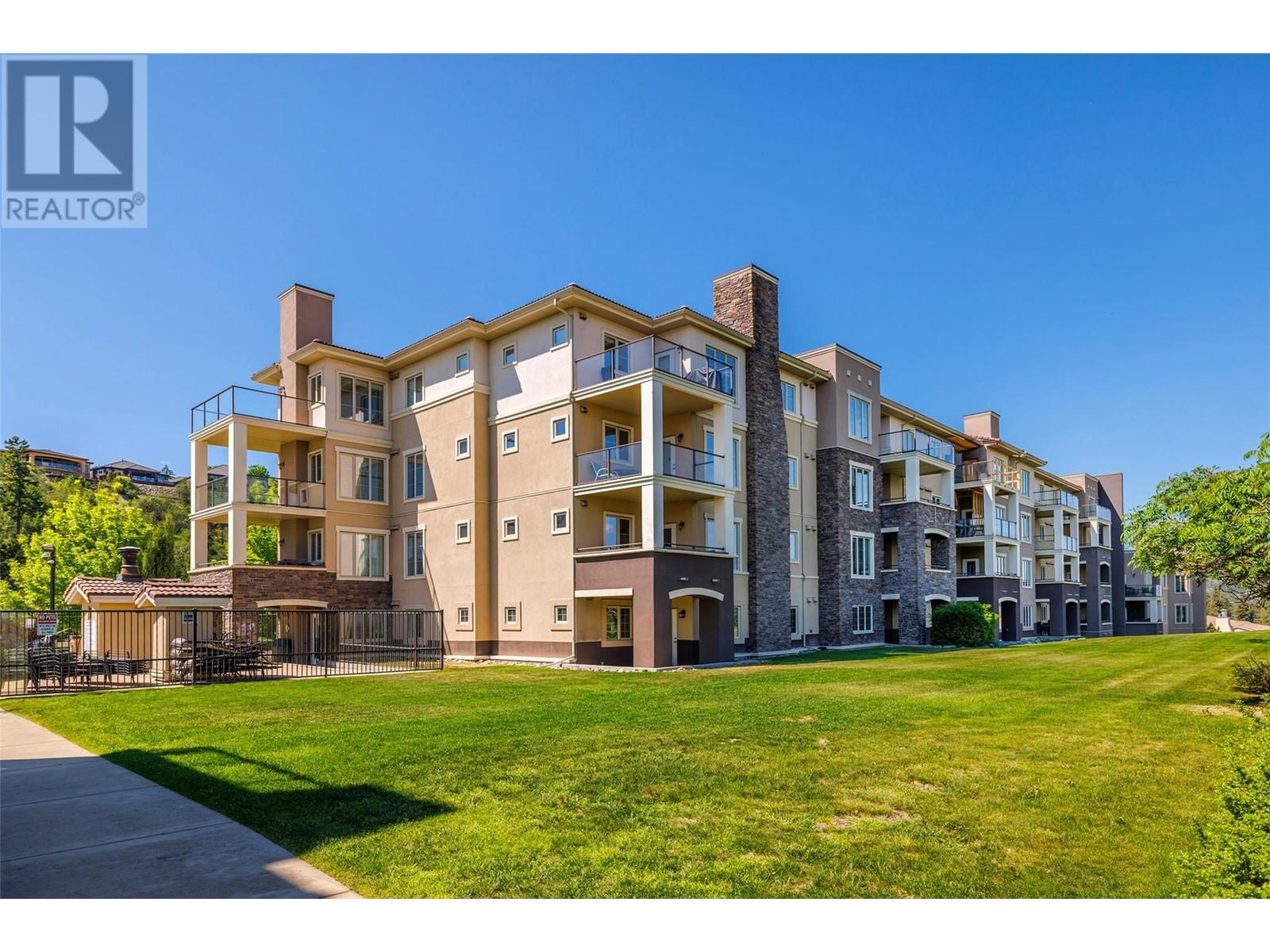 1873 Country Club Drive Unit# 2322