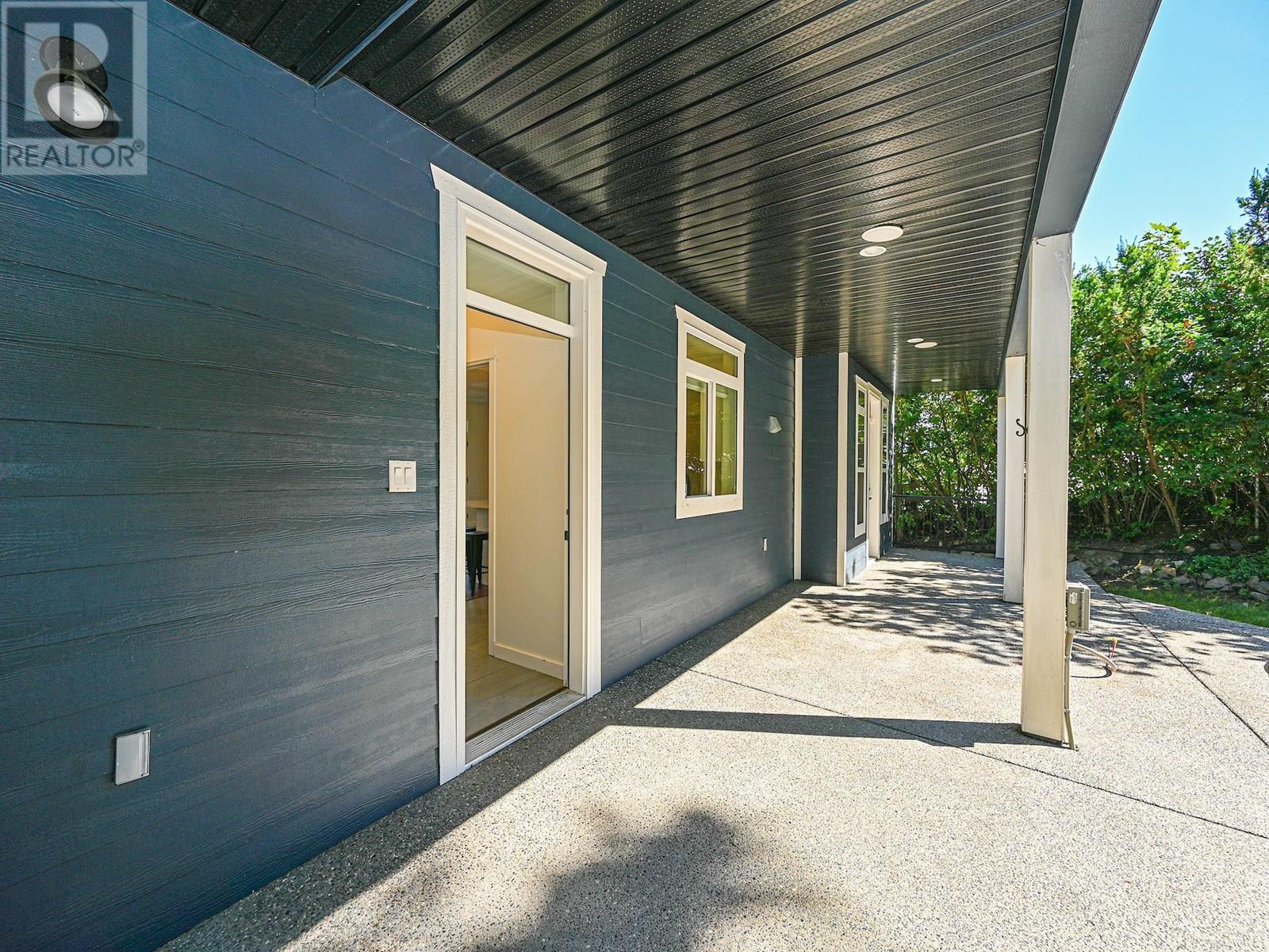 7998 Okanagan Landing Road