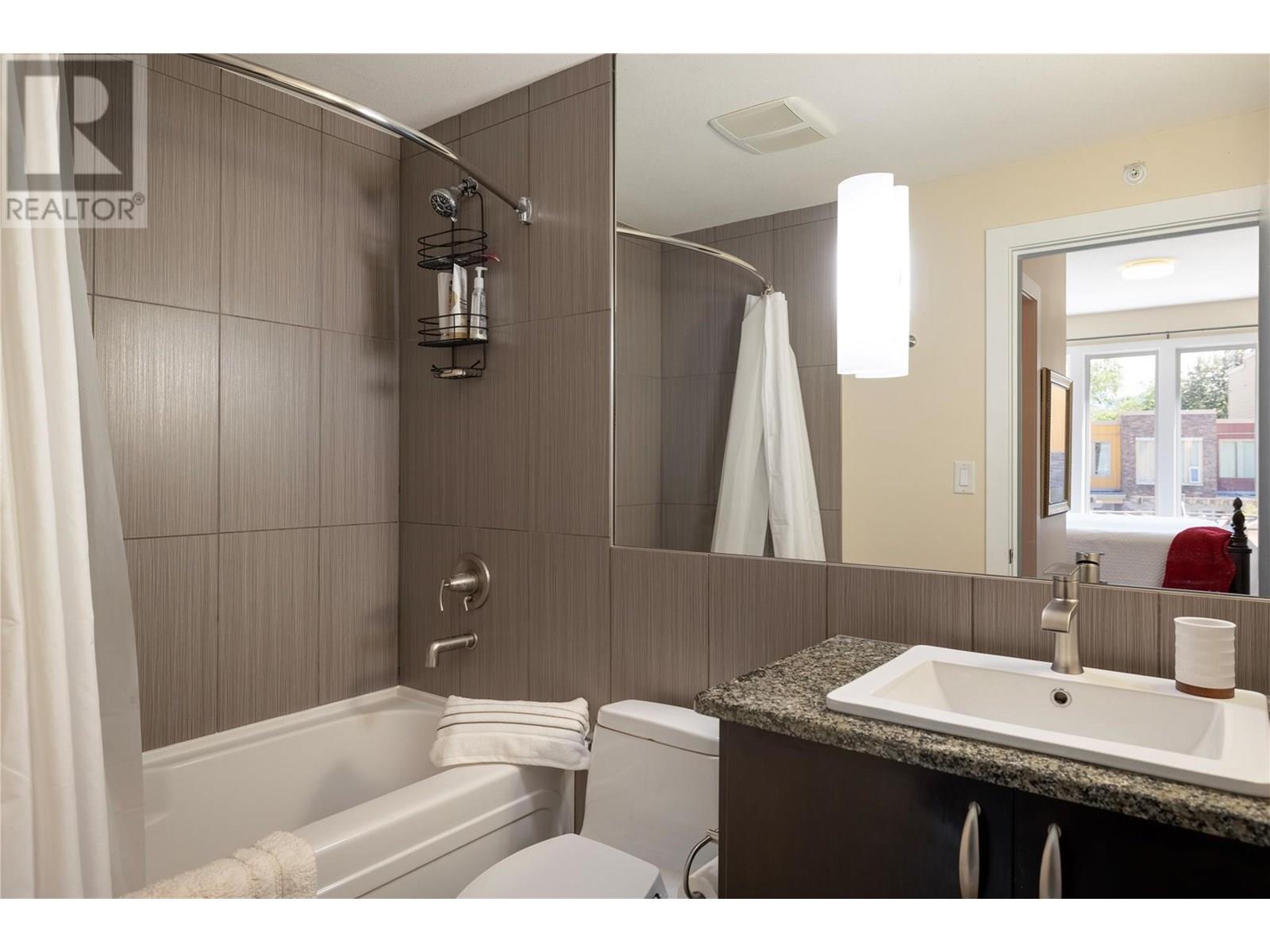 7343 Okanagan Landing Road Unit# 1130