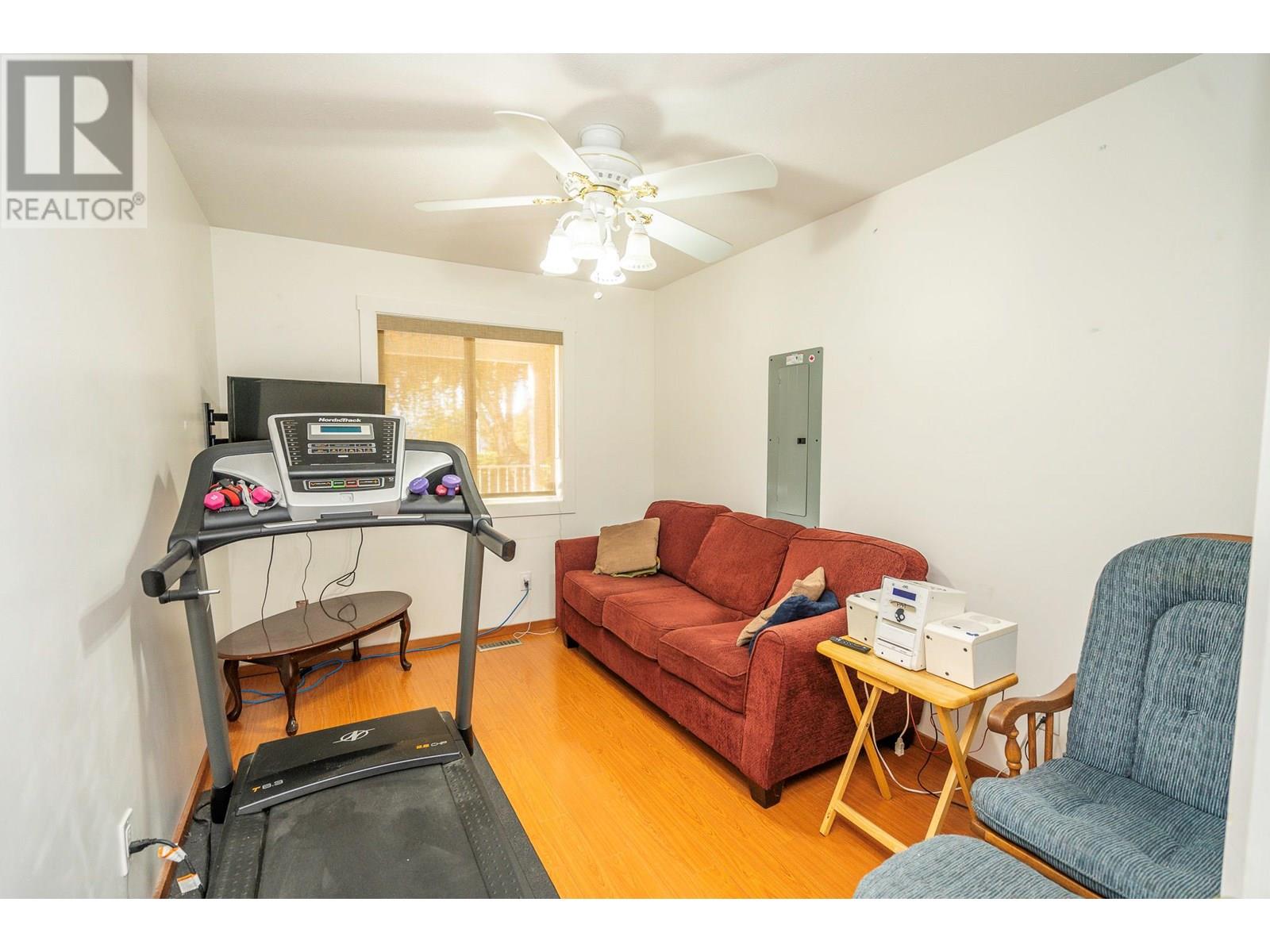 995 Sutcliffe Court