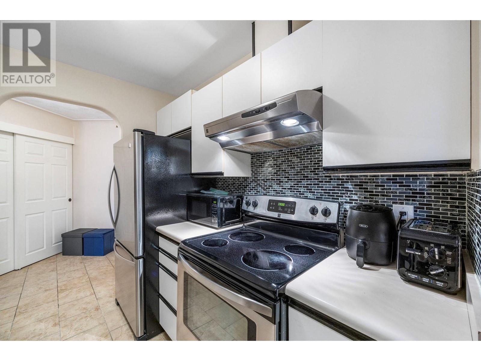 669 Houghton Road Unit# 317