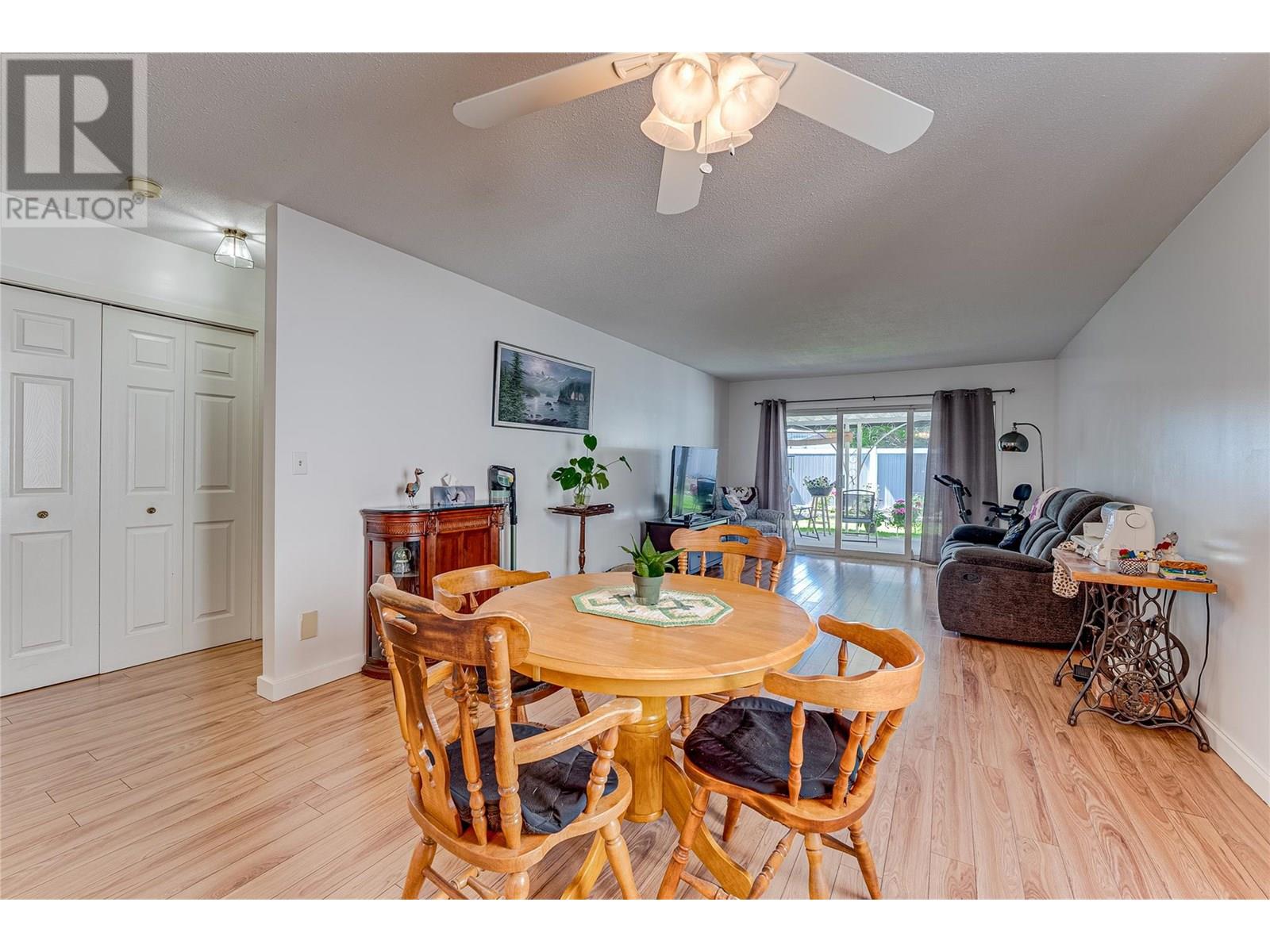 3900 27 Avenue Unit# 40