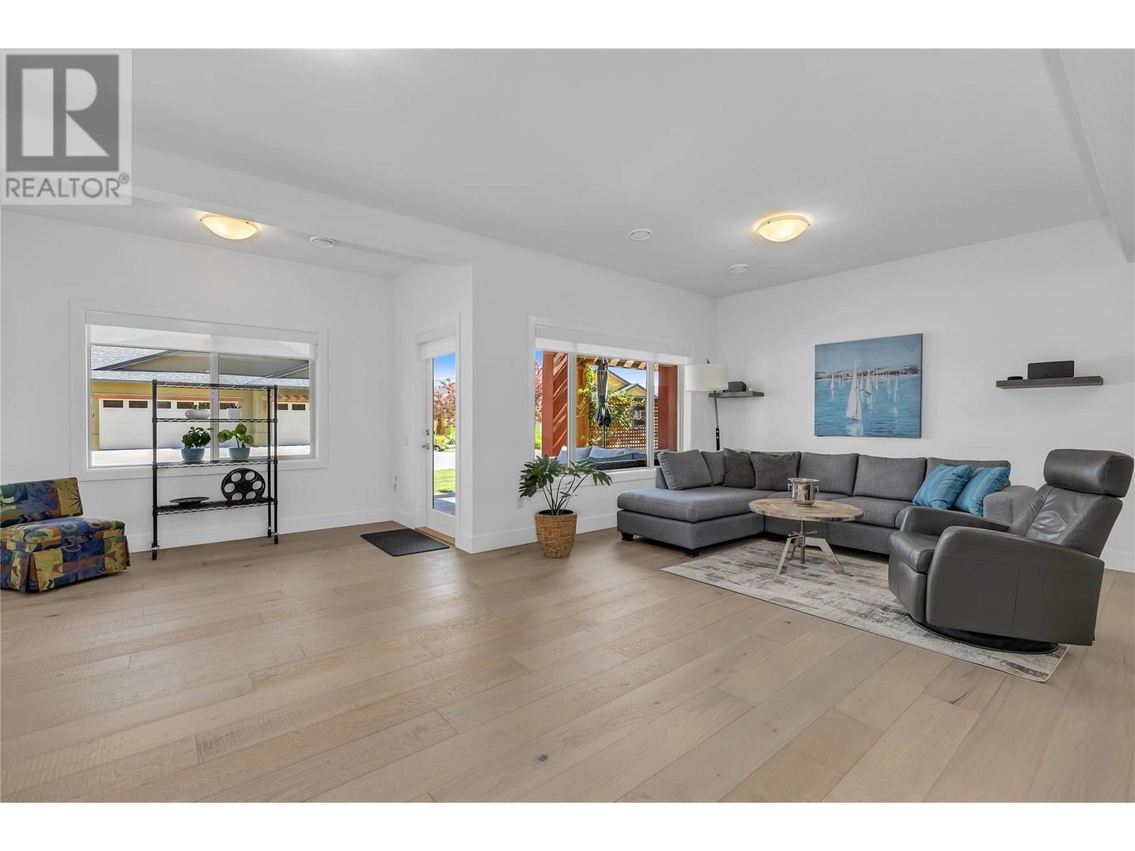 2147 Madera Court