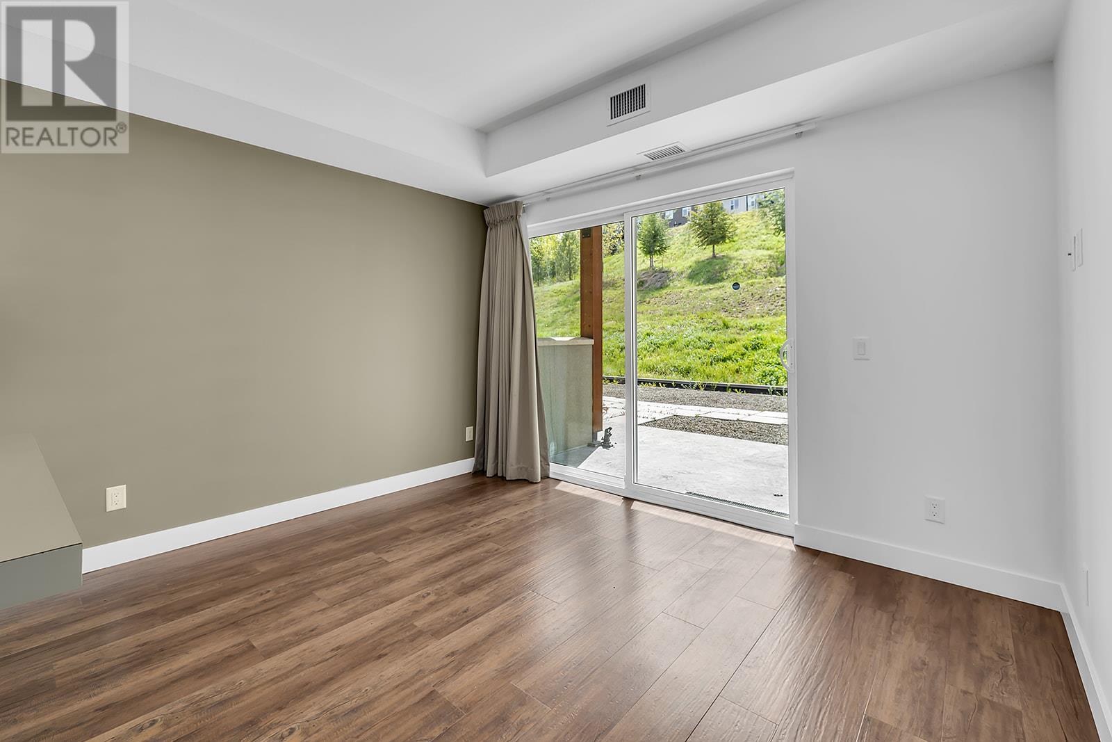 975 Academy Way Unit# 210