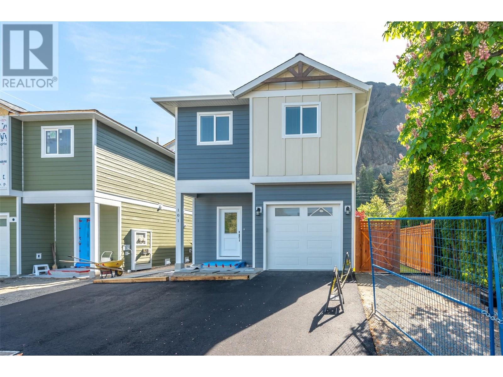 11612 Victoria Road S Unit# 101