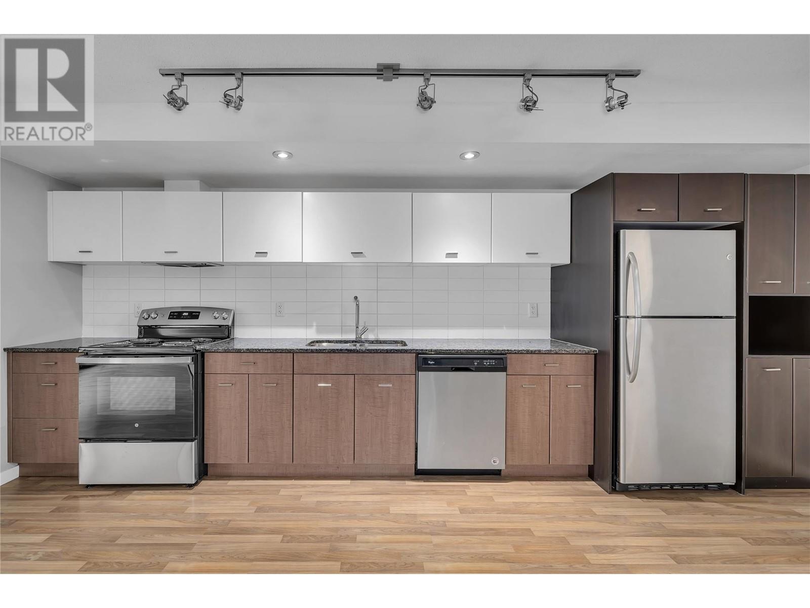 547 Yates Road Unit# 203