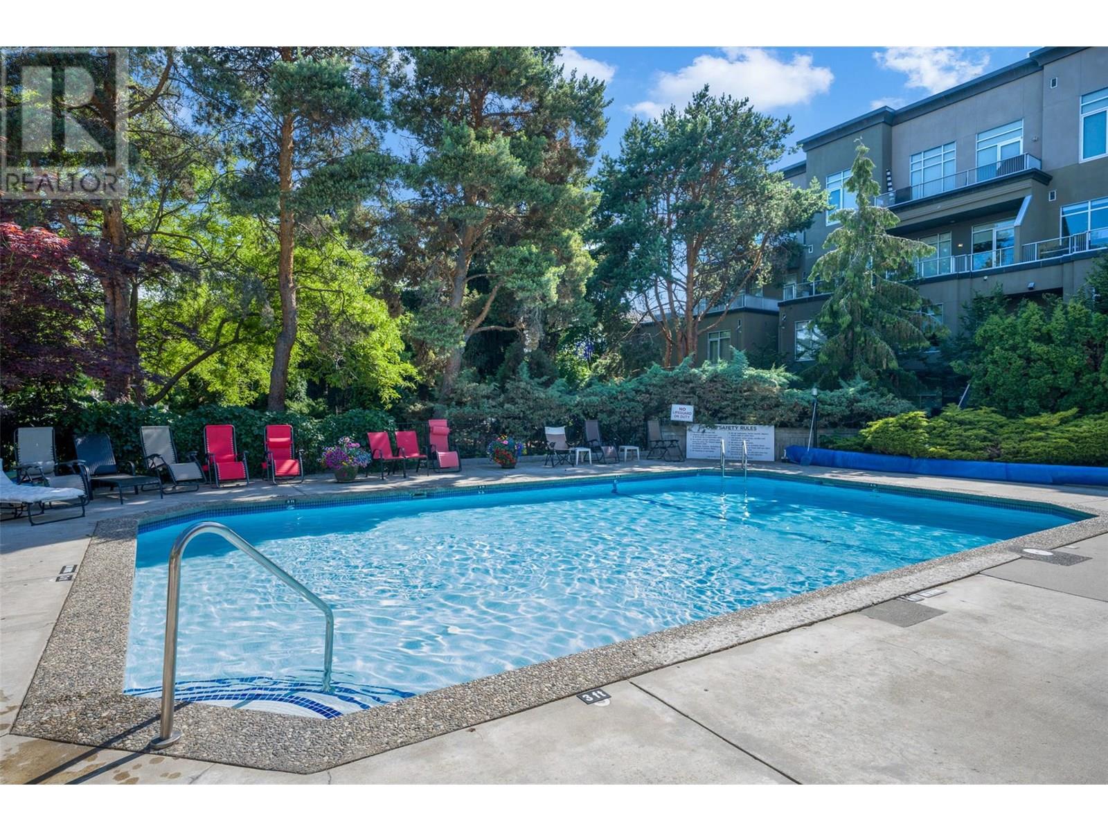 1056 Bernard Avenue Unit# 218