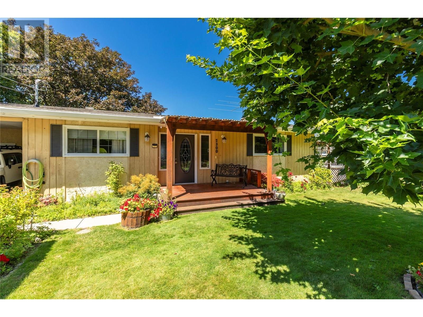2300 Charleswood Drive