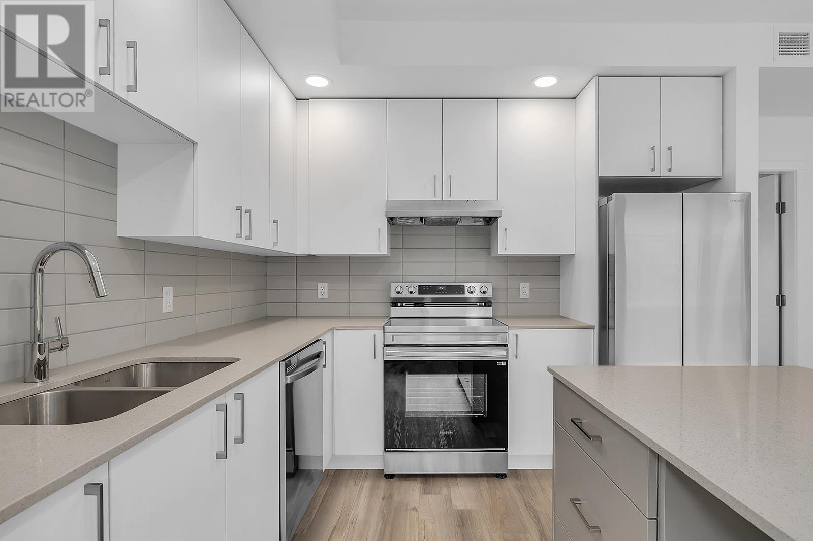 1057 Frost Road Unit# 202