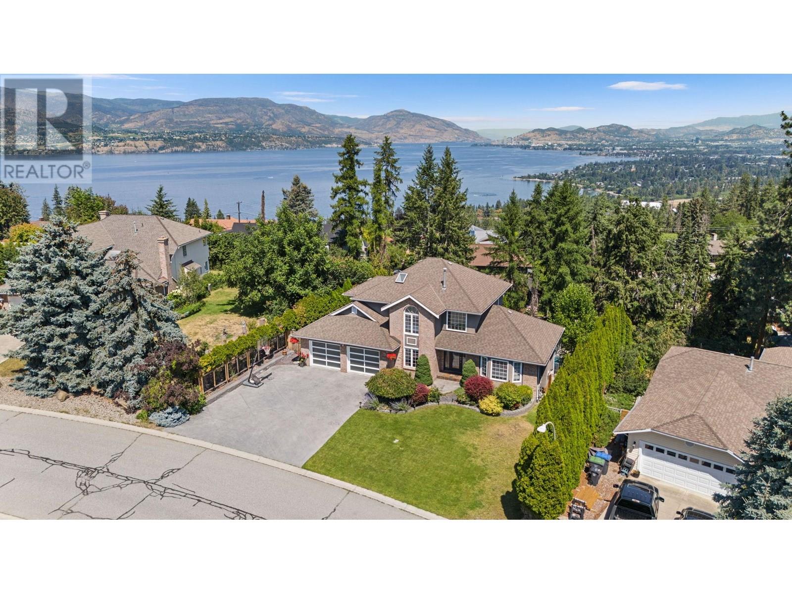 409 Curlew Drive