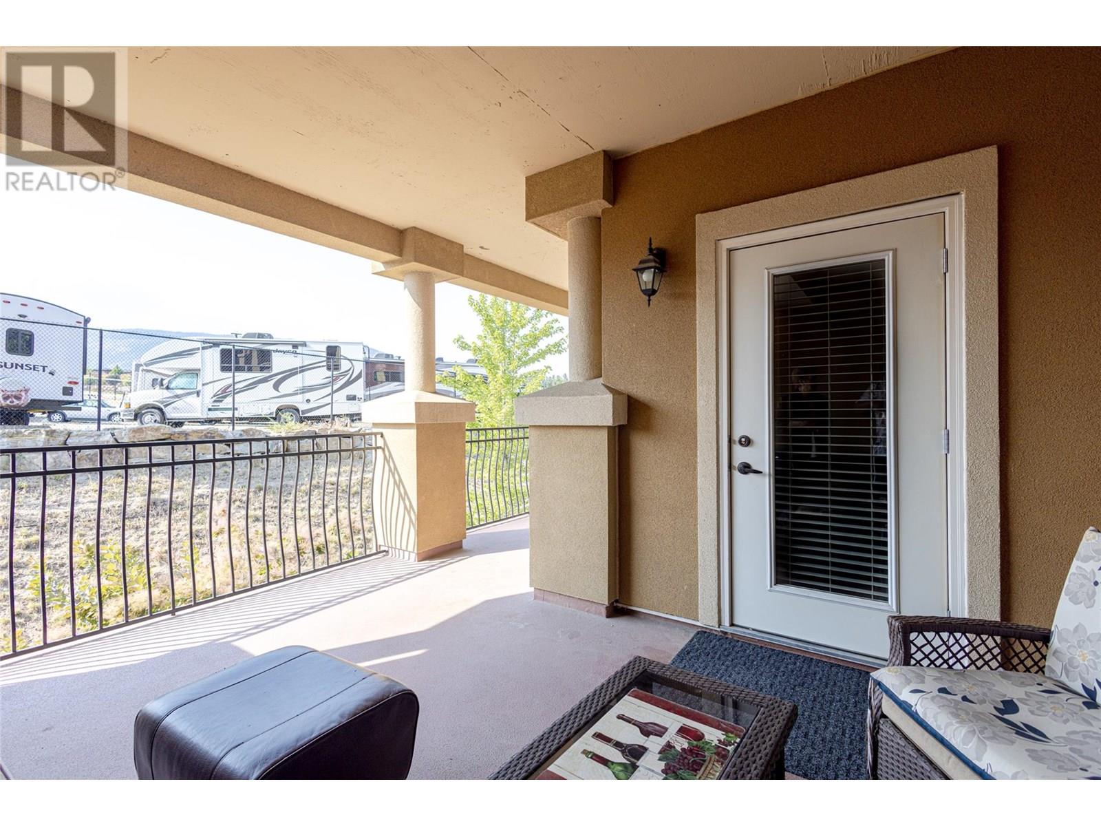 2070 Boucherie Road Unit# 312
