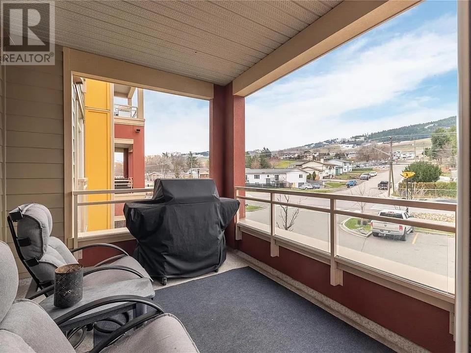 7343 Okanagan Landing Road Unit# 2204