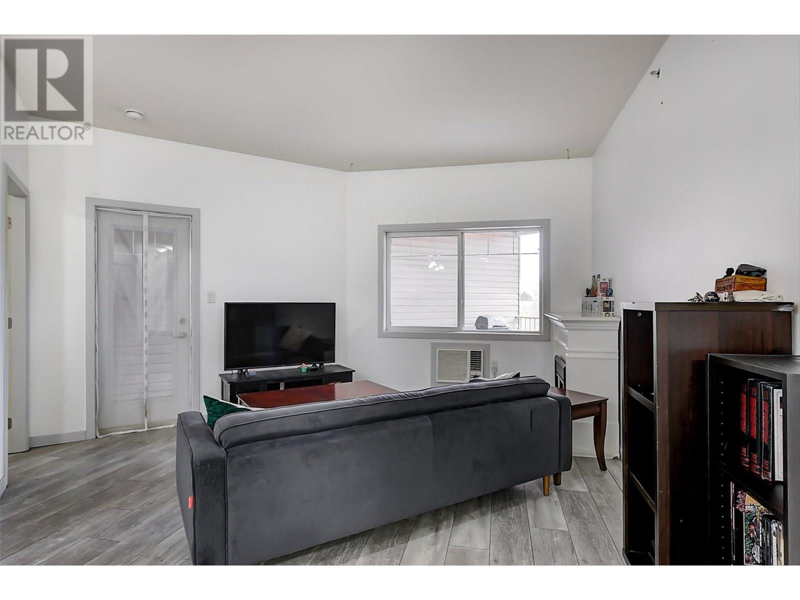 345 Mills Road Unit# 305