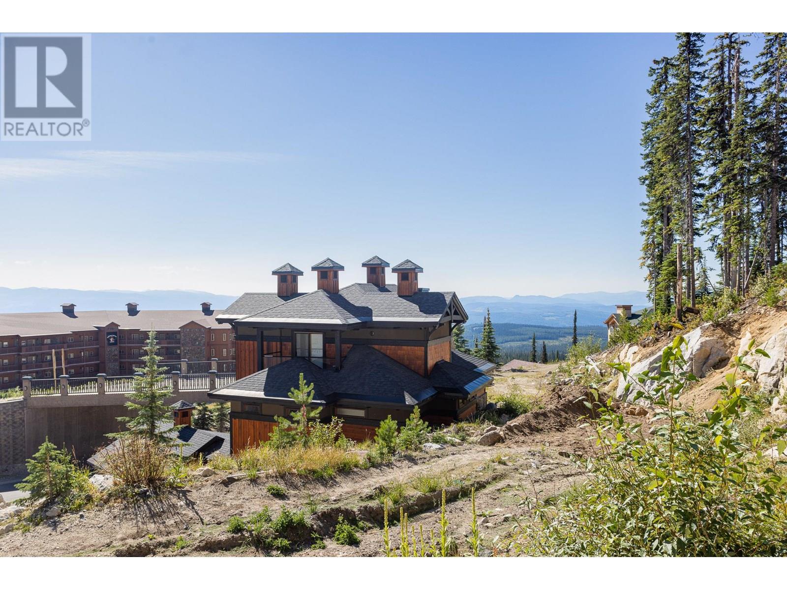 465 Feathertop Way