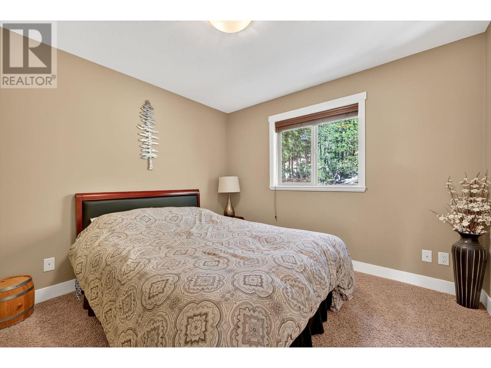 2200 Sunview Drive