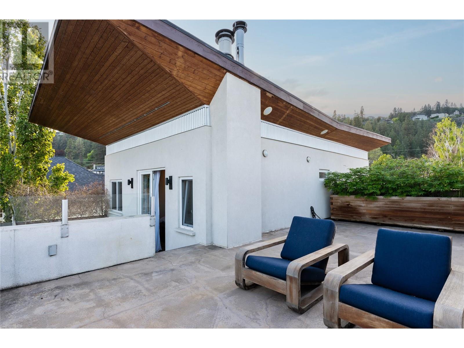 2737 Casa Loma Road