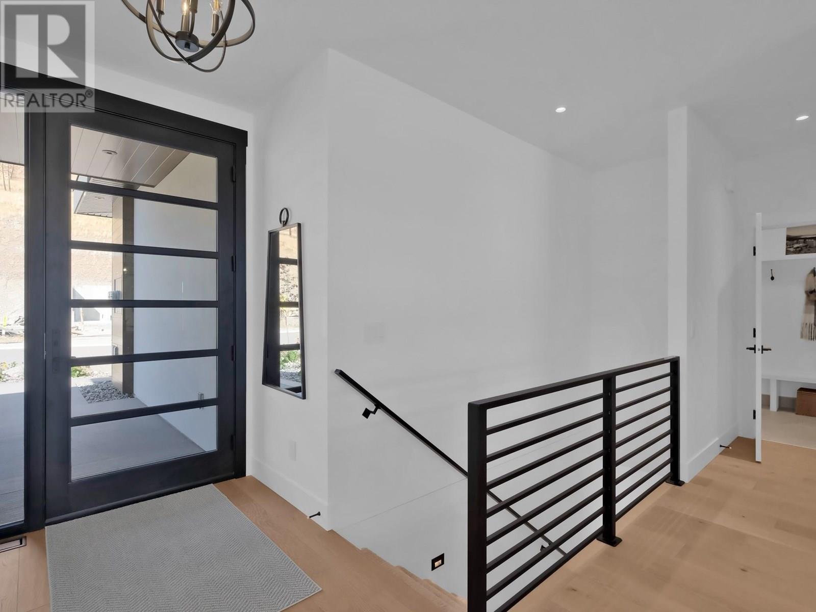 9201 Okanagan Centre Road W Unit# 8