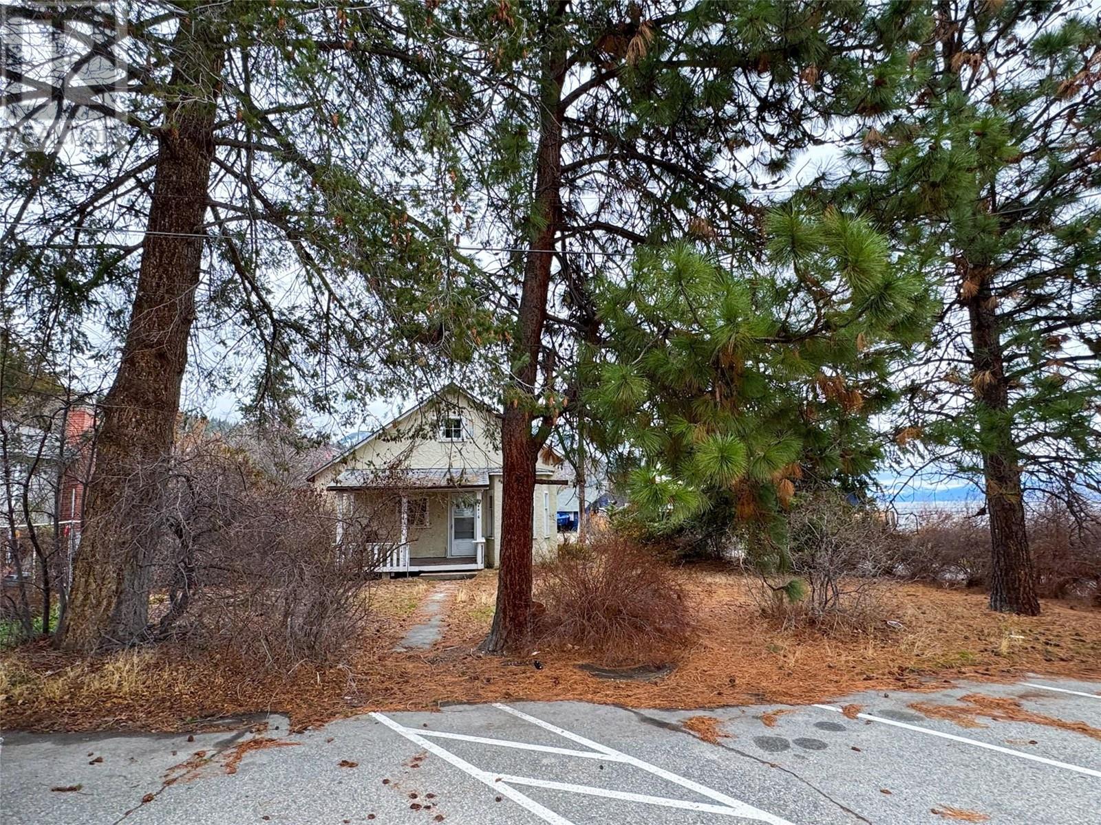 4416 4th Street