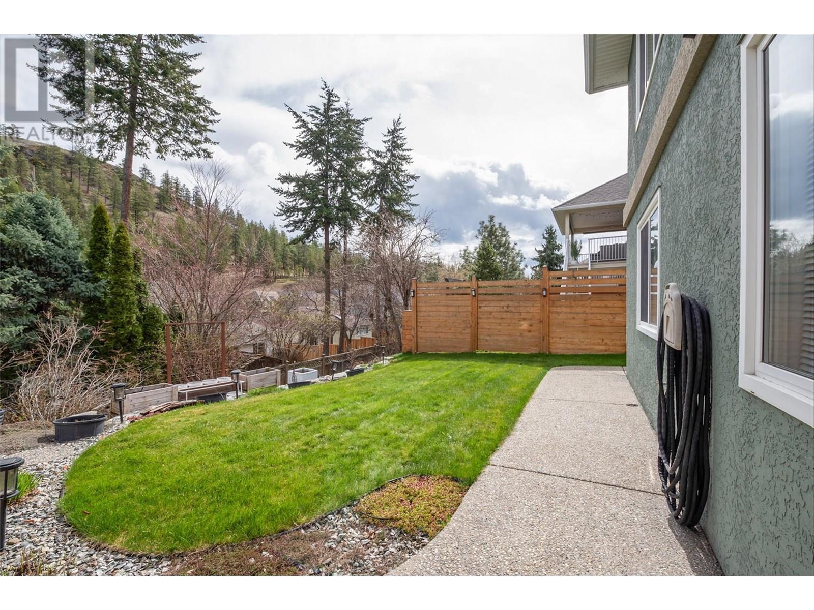 355 Woodpark Crescent