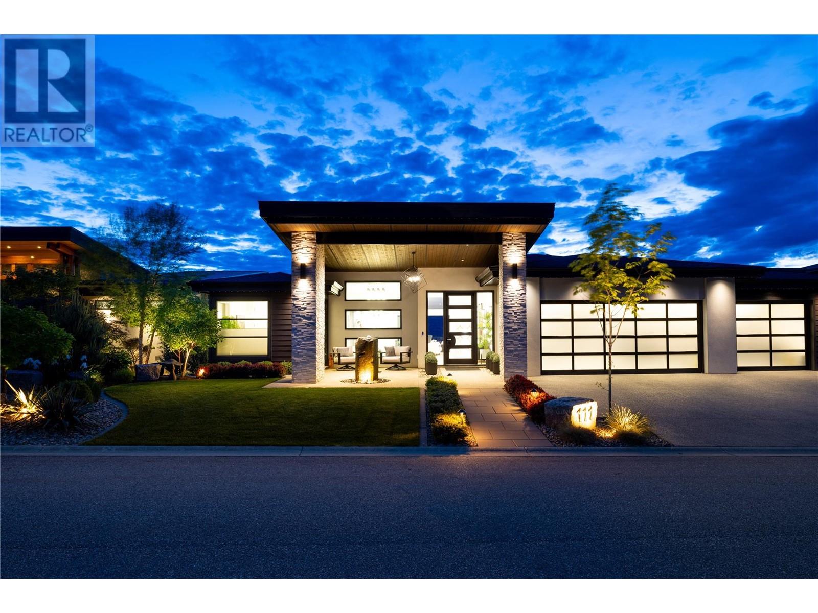 5650 The Edge Place Unit# 111