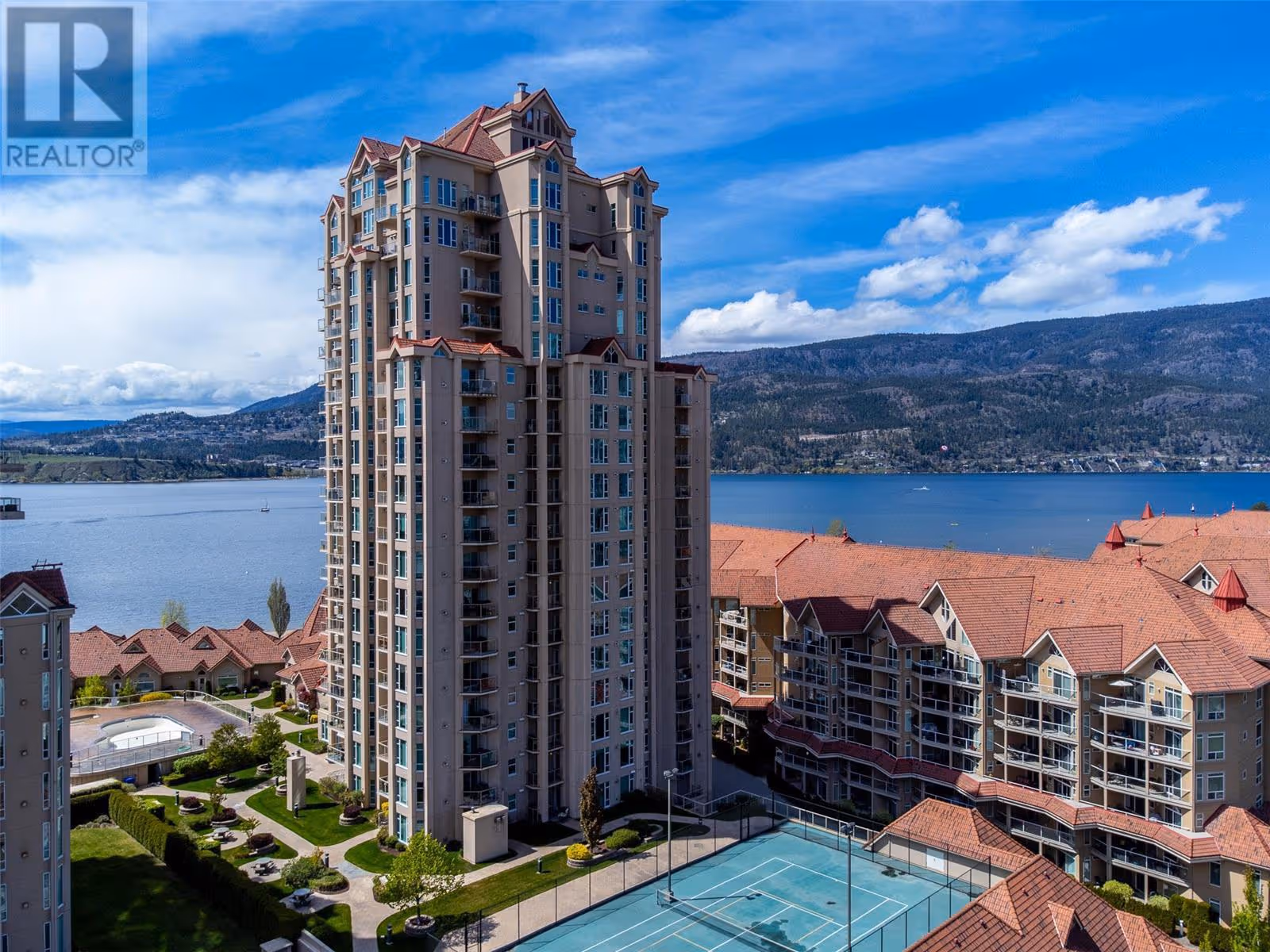 1128 Sunset Drive Unit# 401