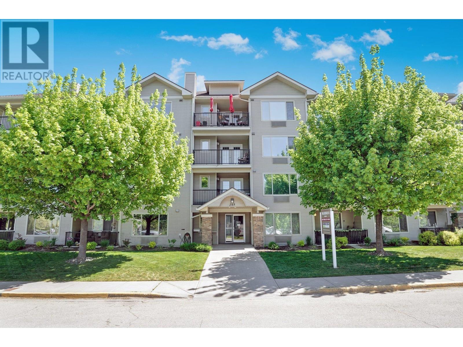 265 Froelich Road Unit# 402