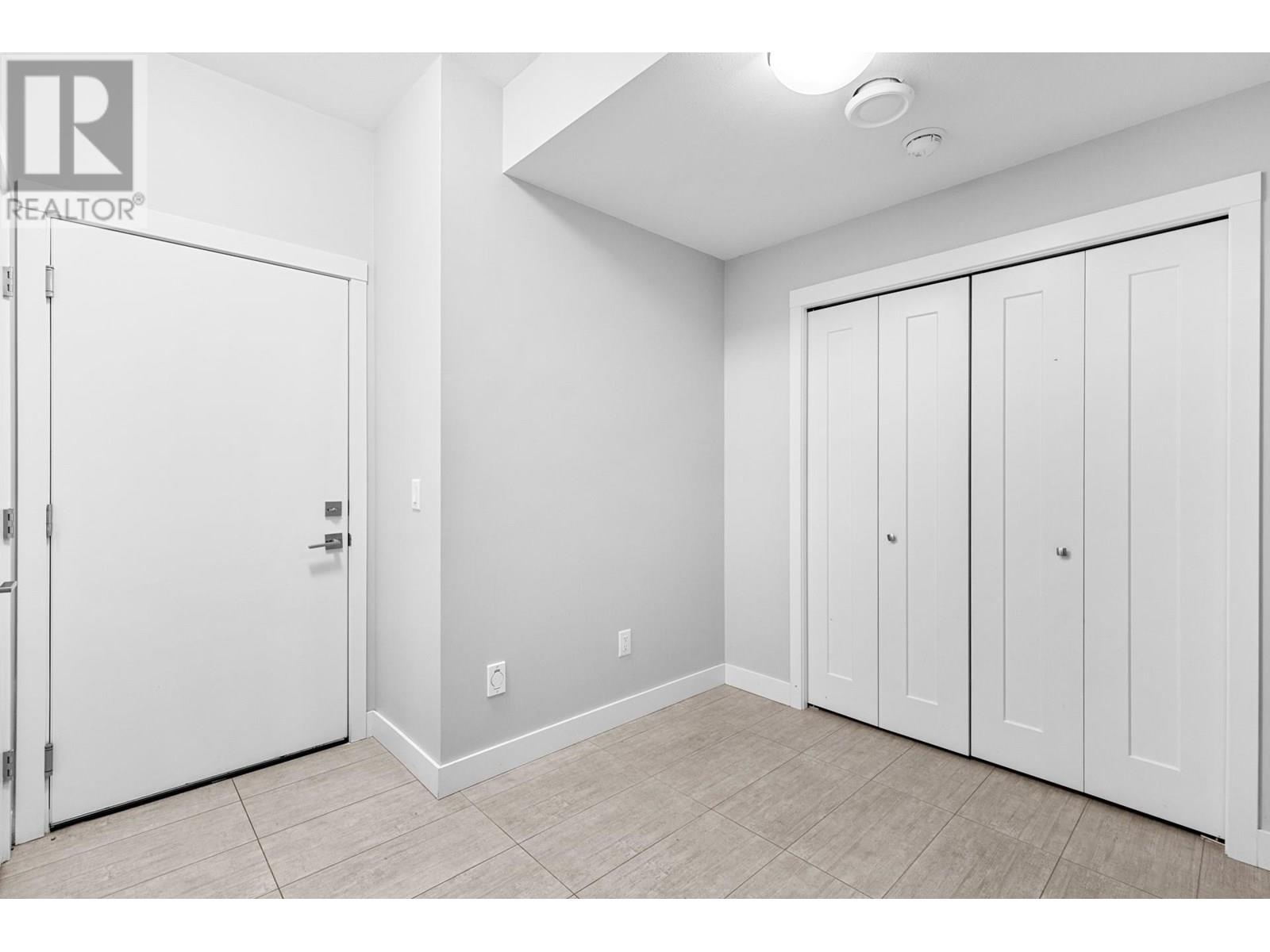 3075 Vint Road Unit# 109