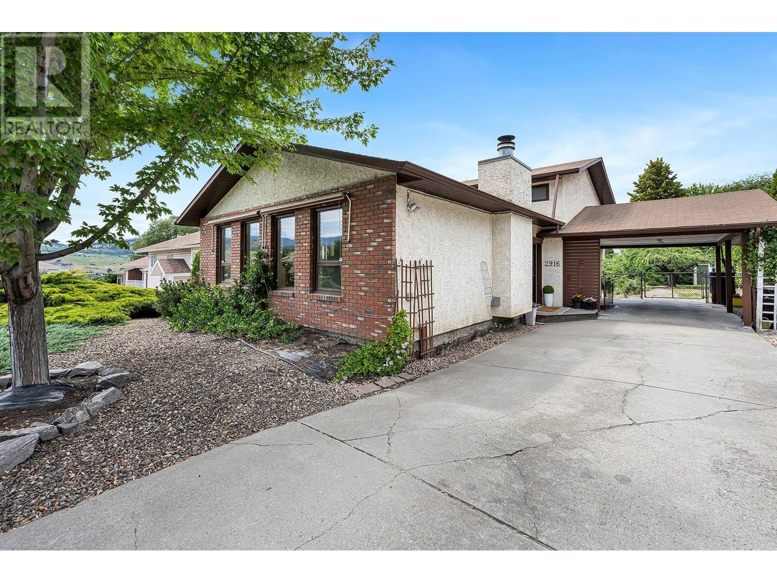 2916 Allenby Way