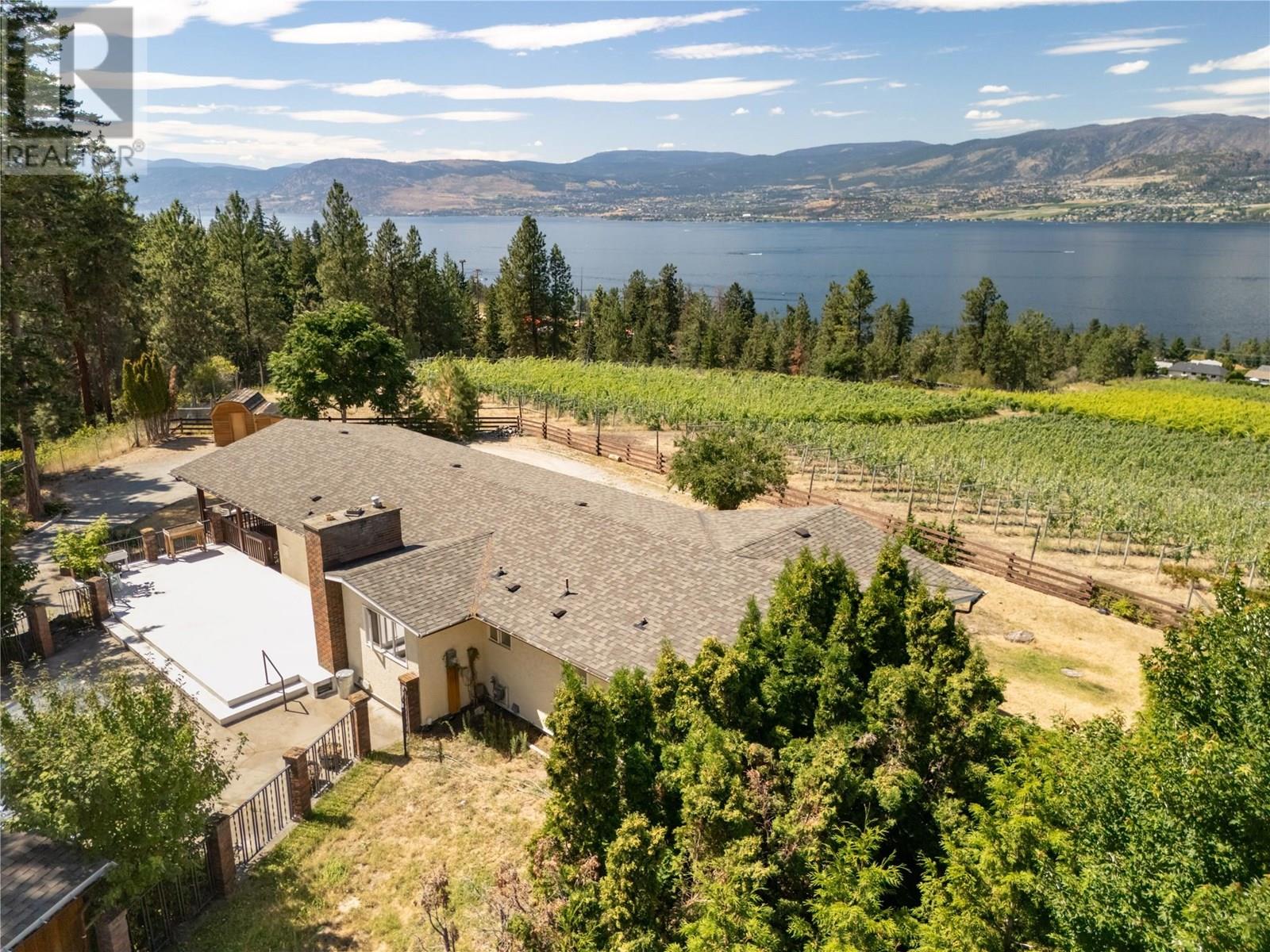482 OKAVIEW Road