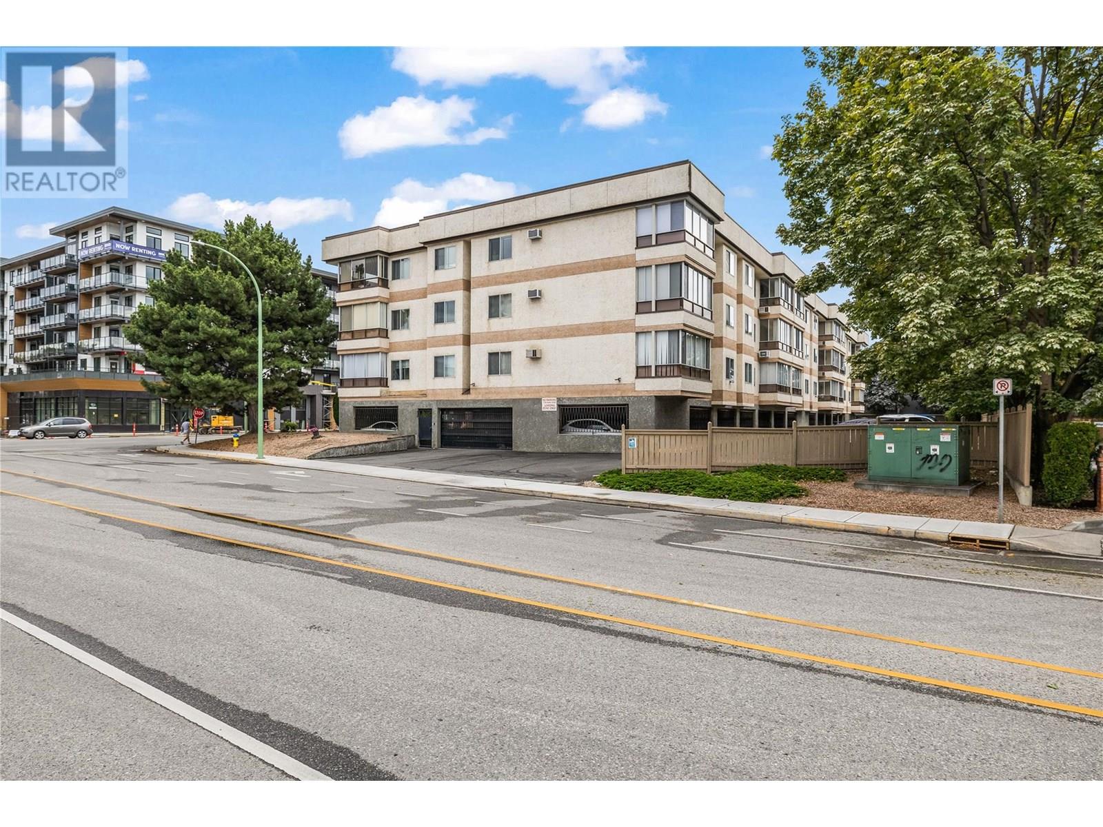 1610 Gordon Drive Unit# 207