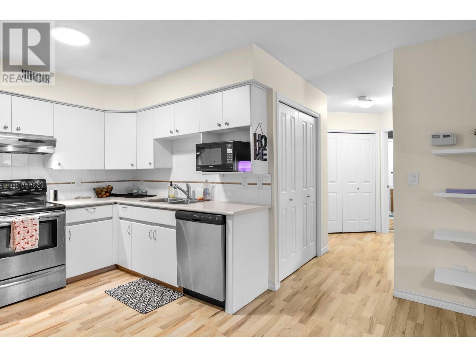 2350 Stillingfleet Road Unit# 114