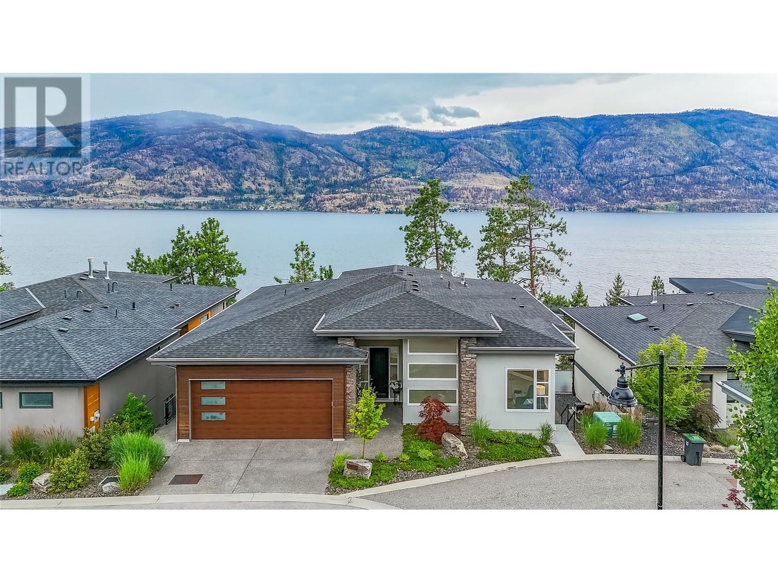 3452 Blue Grass Lane