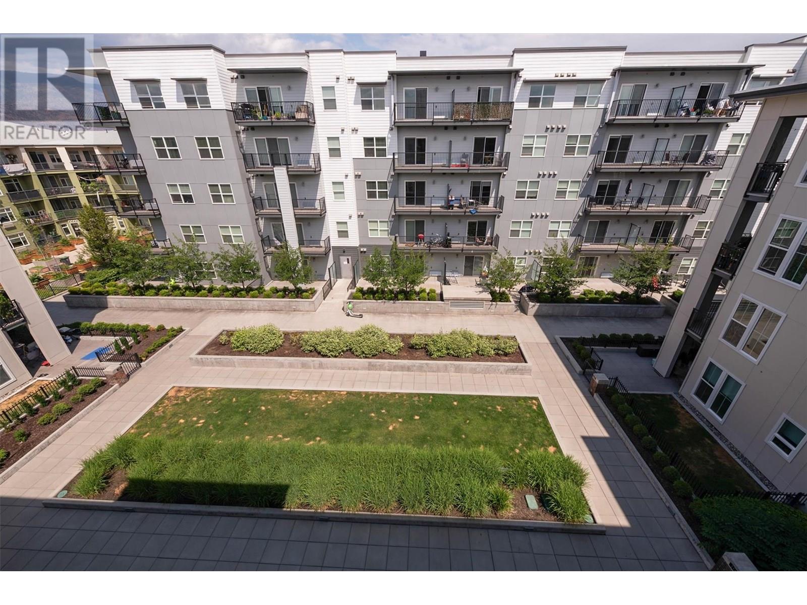 1775 Chapman Place Unit# PH12