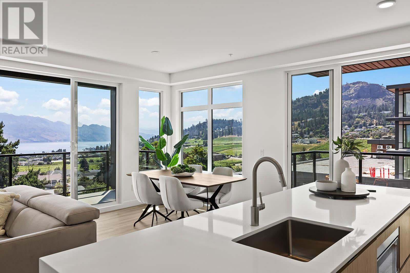 2780 Olalla Road Unit# 404