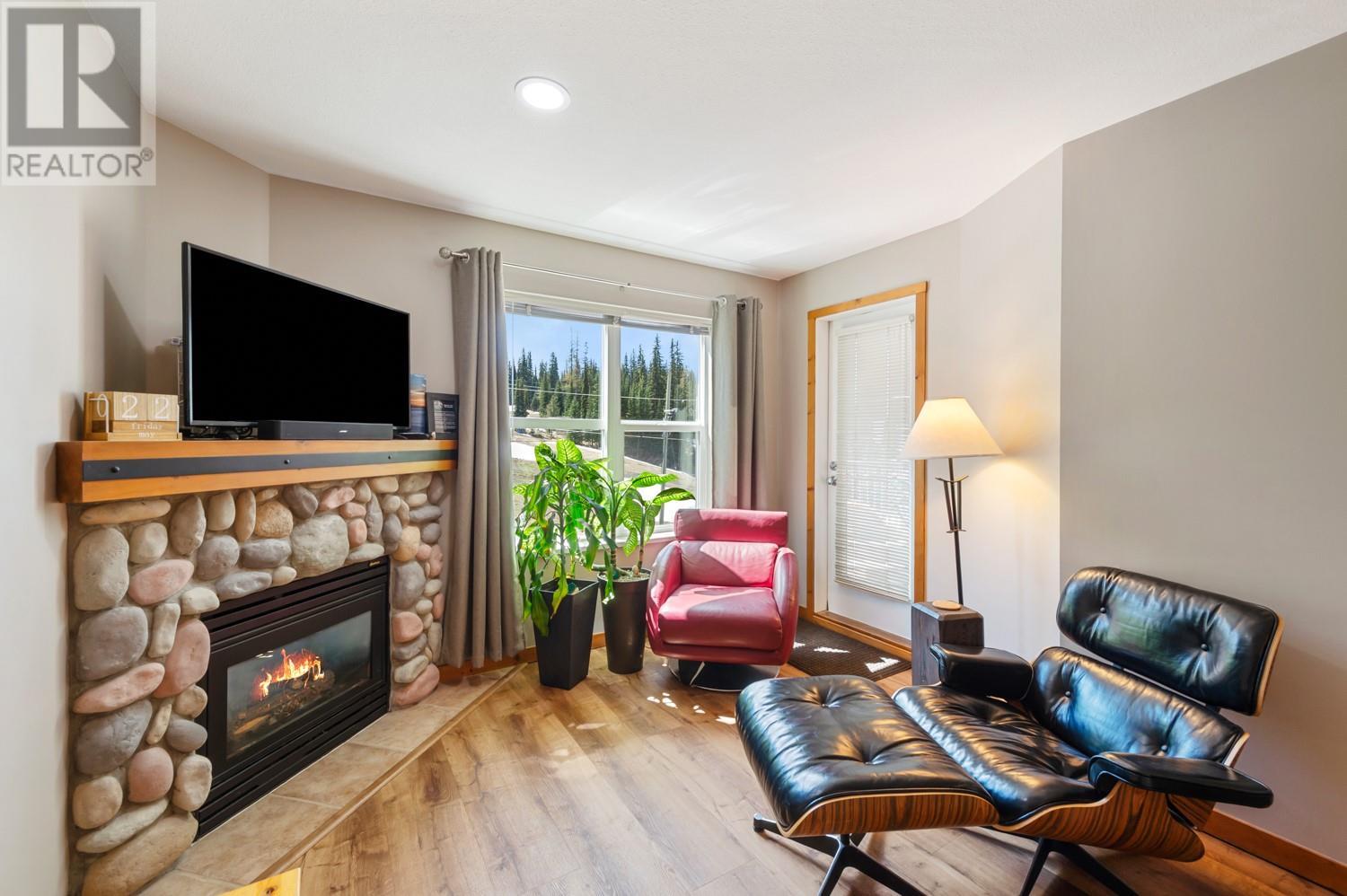 9808 Silver Star Road Unit# 306