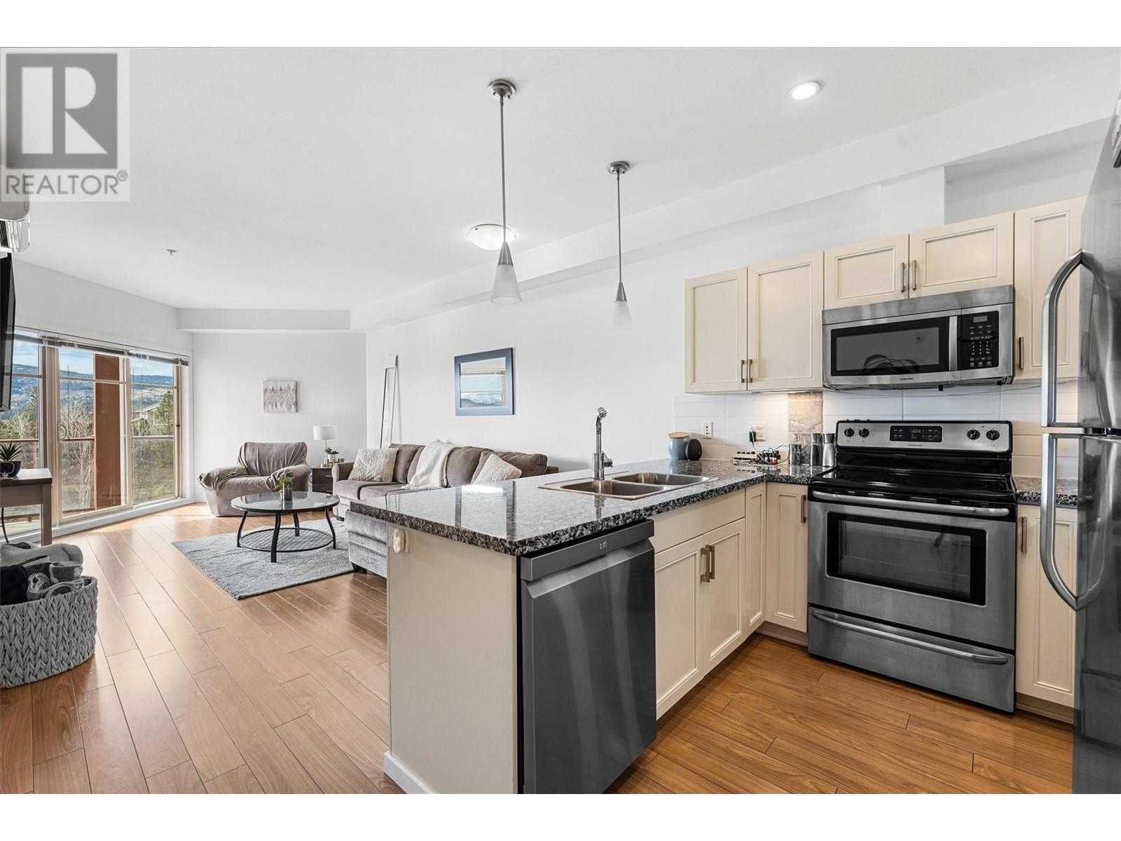 3220 Skyview Lane Unit# 407