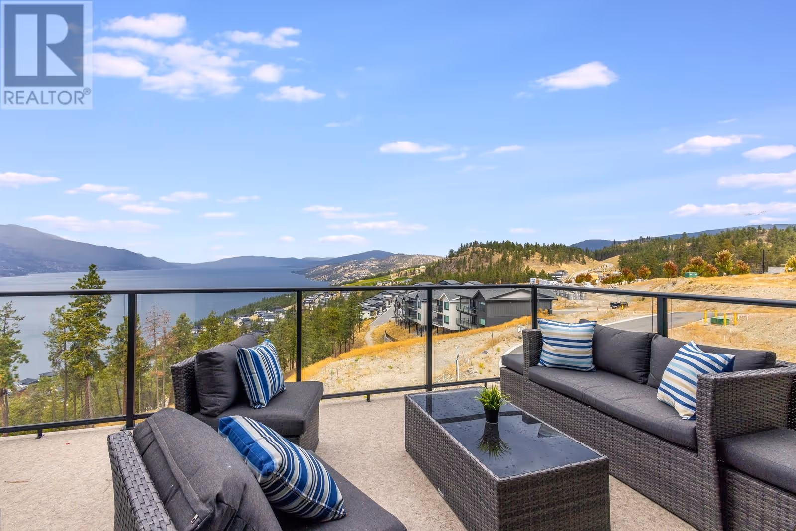 3220 Hilltown Drive Unit# 20