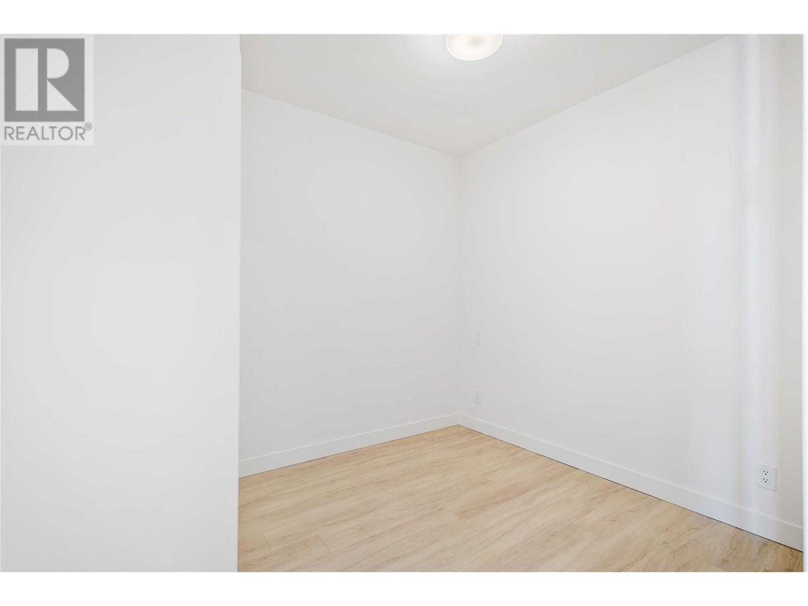 3699 Capozzi Road Unit# 907