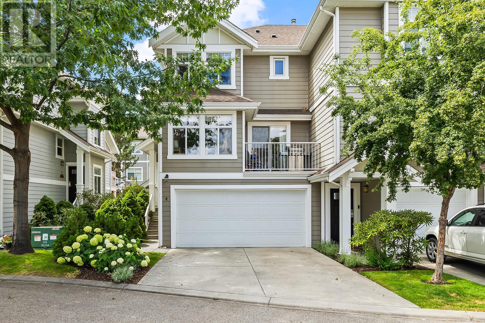 1853 Parkview Crescent Unit# 4